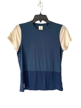 Tracksmith Harrier Wool Tencel Colorblock Navy Cream Short Sleeve Tee size small